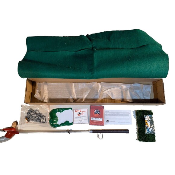 Golfing Mini Indoor Swing Game M.I. Golf Club Putter Practice Trainer Novelty - Picture 3 of 6